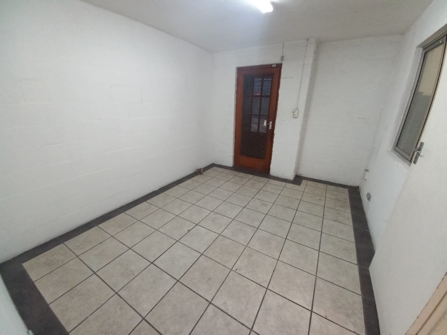 To Let commercial Property for Rent in Epping Industrial Western Cape